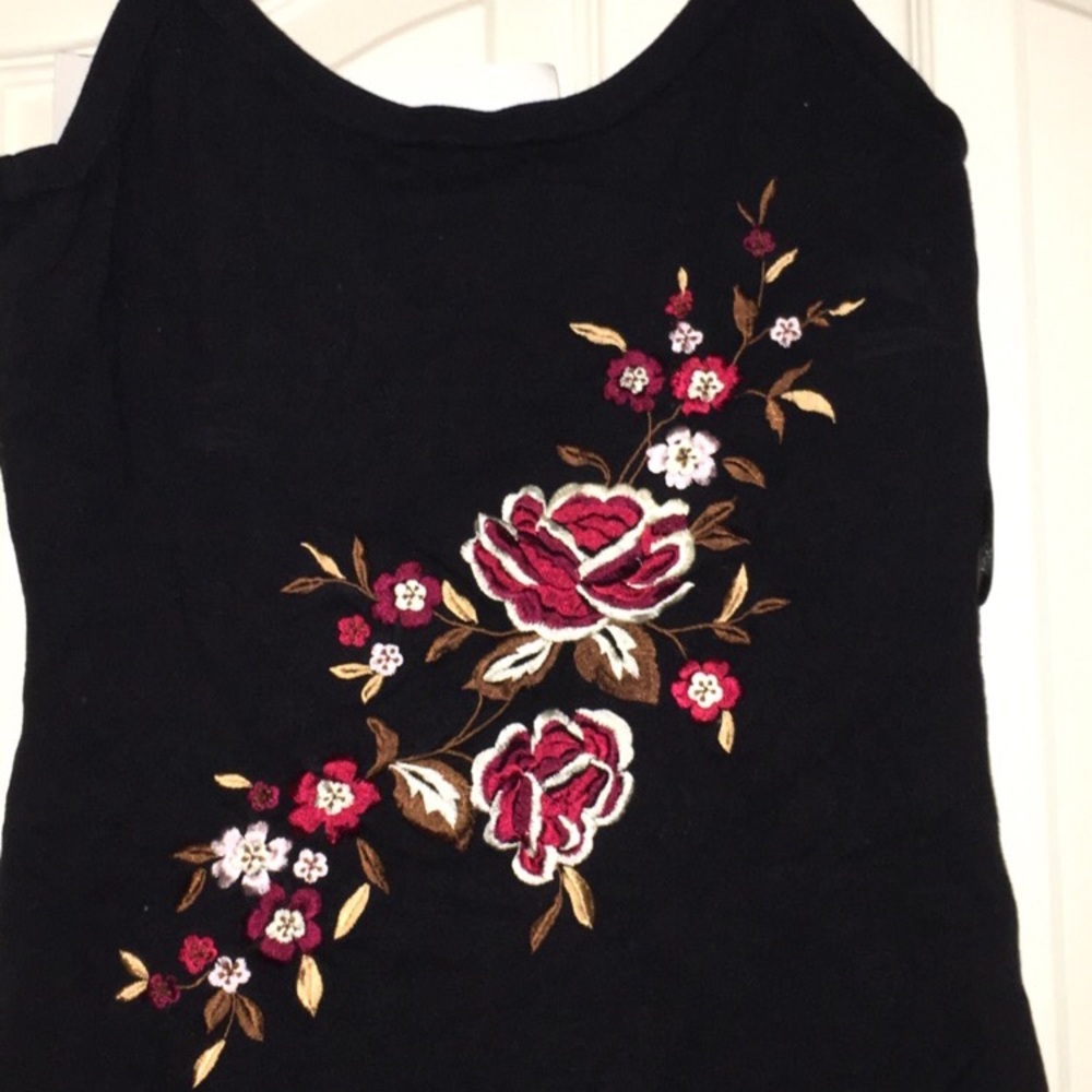 INC Black tank top//embroider flower detailing.